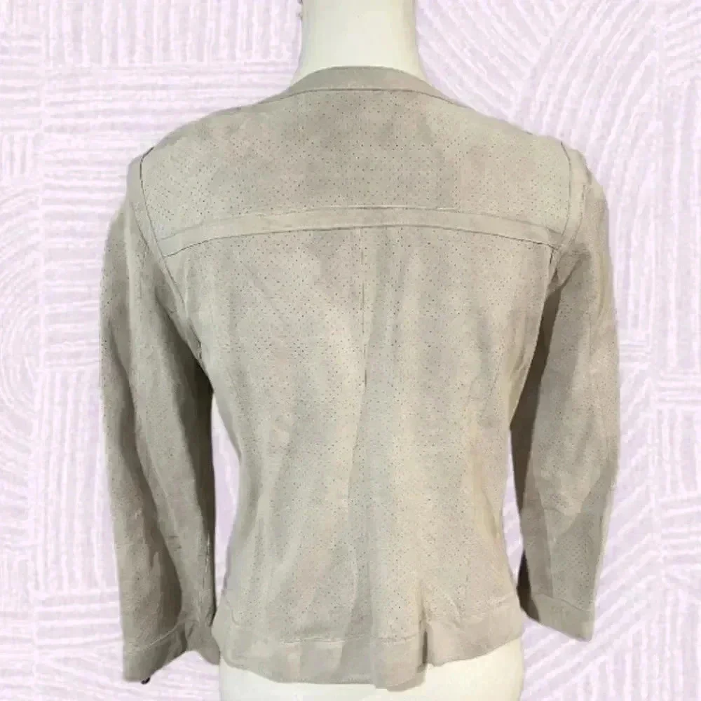 Ecru unlined suede crop jacket GUC size M - Picture 3 of 10